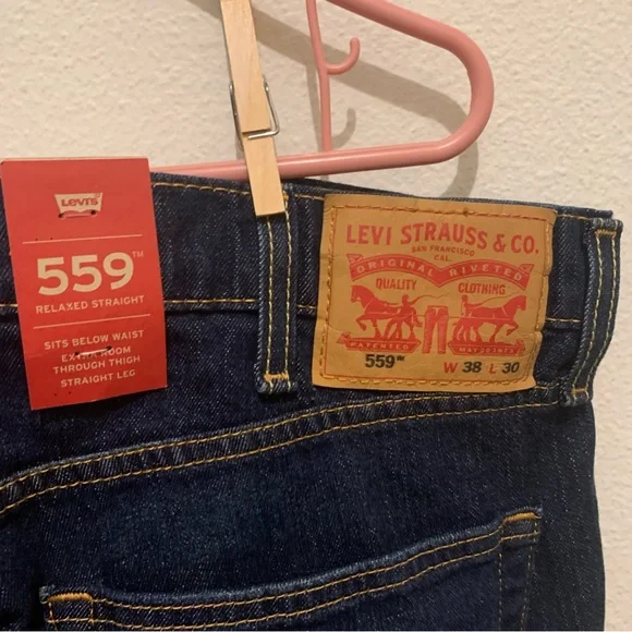 Levi’s 559 Jeans 38x30 - Picture 6 of 8
